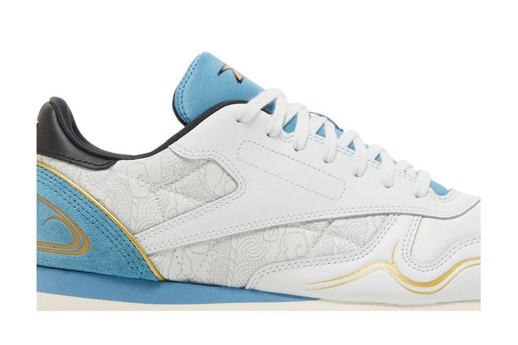 Кроссовки Reebok Street Fighter x Classic Leather 'Chun Li'