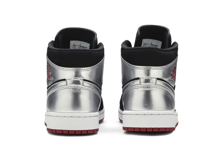 Кроссовки Air Jordan 1 Mid 'Johnny Kilroy'