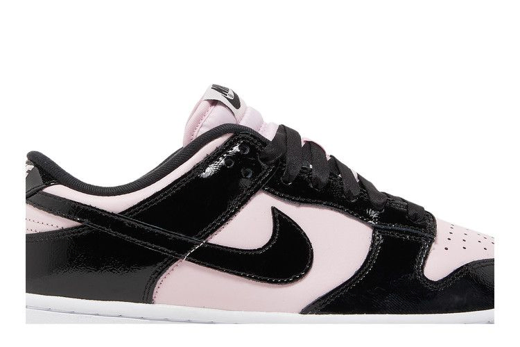 Кроссовки Nike Wmns Dunk Low 'Pink Foam Black'
