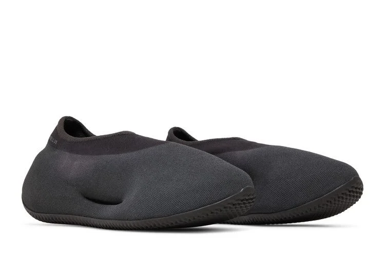 Krossovki-adidas-Mens-Yeezy-Knit-Runner-Fade-Onyx-7
