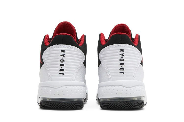 Кроссовки Air Jordan Max Aura 2 GS 'White Black'