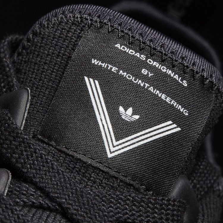 white-mountaineering-x-nmd_r1-trail-primeknit-core-black-cg3646_04