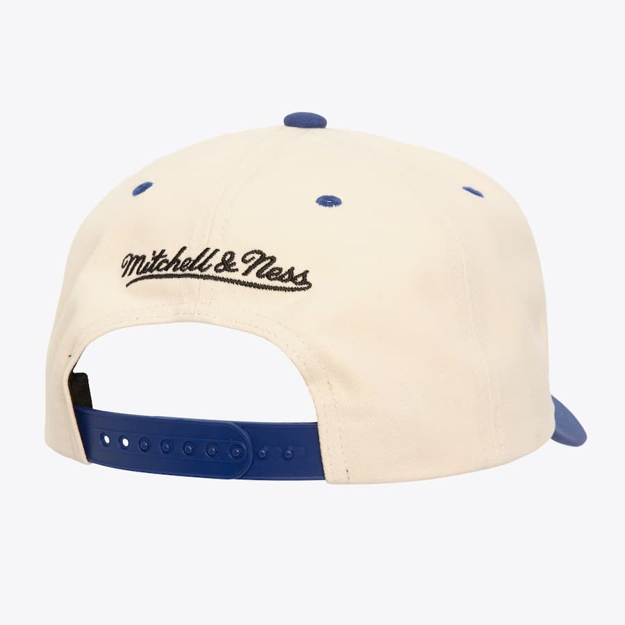 Бейсболка Mitchell & Ness Cream Toronto Maple Leafs Horizon Pro Crown Snapback Hat