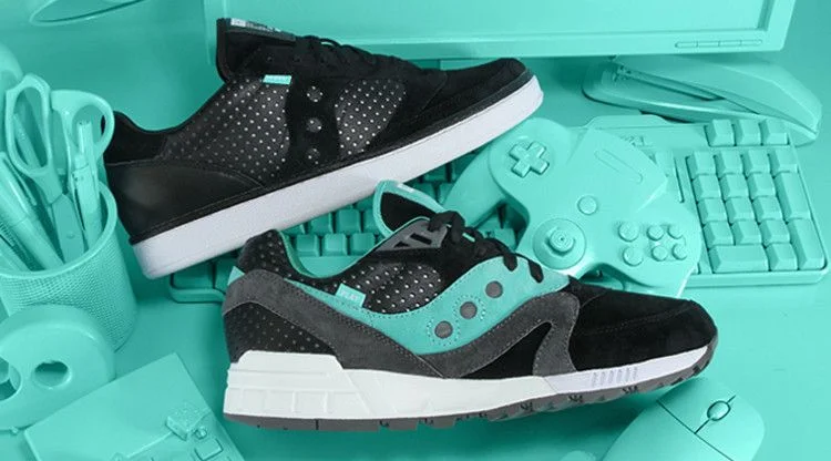 Krossovki-Premier-x-Saucony-Work-Play-Pack-1