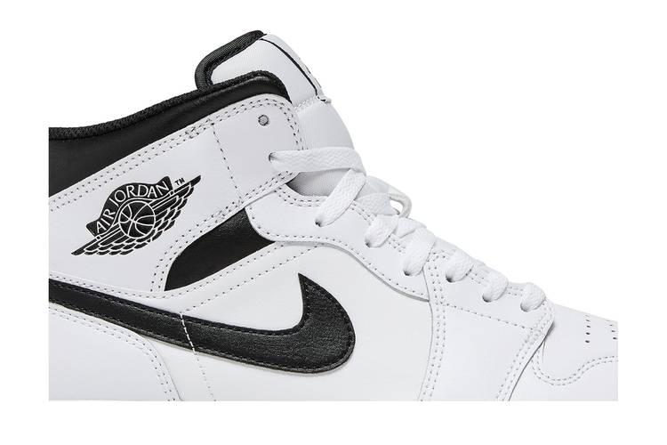 Кроссовки Air Jordan 1 Mid 'White Black'