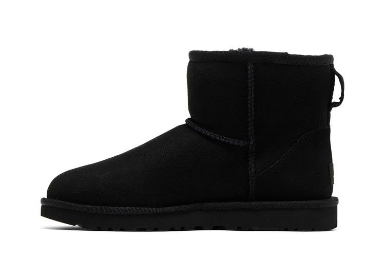 wmns-classic-mini-ii-boot-black-1016222-blk_02