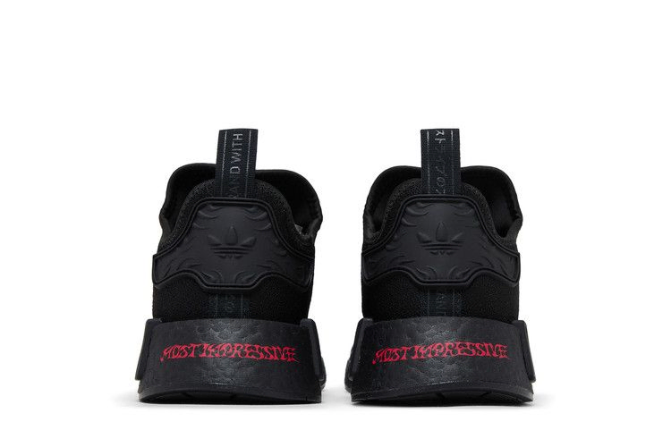 Кроссовки Star Wars x Nanzuka x adidas NMD_R1 'Darth Vader'