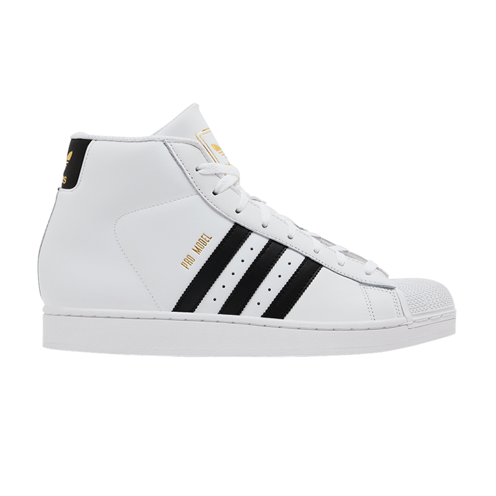 pro-model-white-black-2025-hq2515