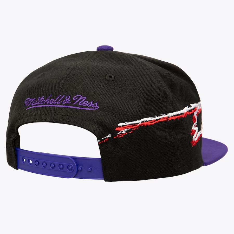 Бейсболка Mitchell & Ness Black Toronto Raptors Hardwood Classics Life Line Snapback Hat
