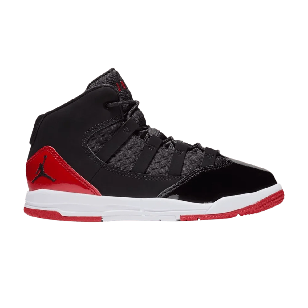 Krossovki-Air-Jordan-Max-Aura-PS-Black-Gym-Red