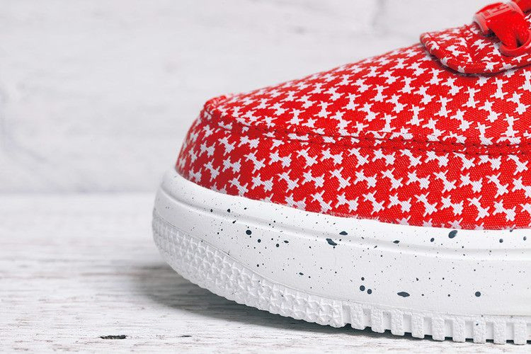 Кроссовки UNDFTD x Nike Lunar Force 1 Low 'University Red'