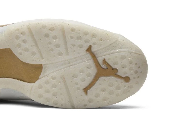 Krossovki-Air-Jordan-8-Retro-CC-Trophy-4