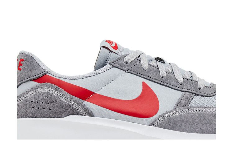 waffle-debut-wolf-grey-university-red-fj4195-004_01