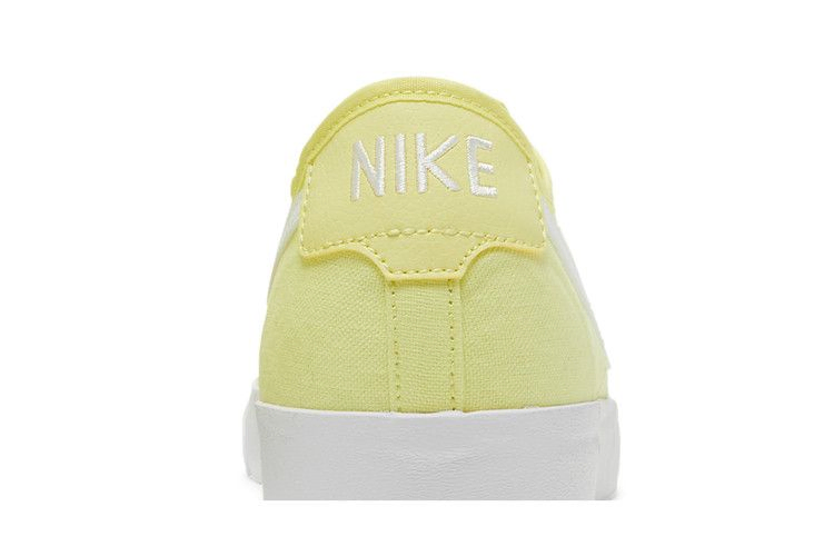 blazer-court-sb-light-zitron-cv1658-700_06
