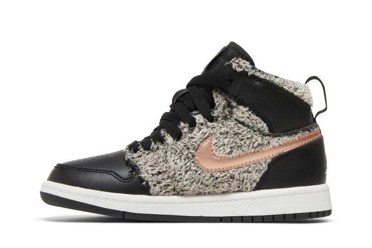 air-jordan-1-retro-high-gp-fleece-705321-022_02