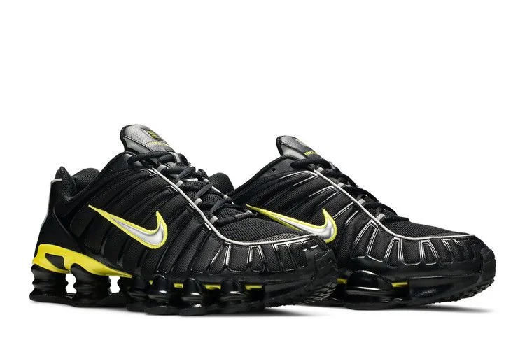 Krossovki-Nike-Shox-TL-Black-Dynamic-Yellow-7