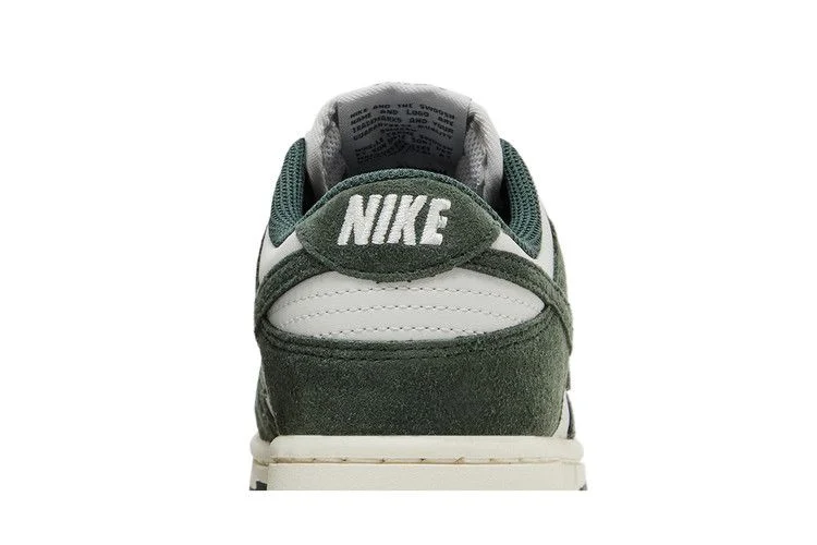 Krossovki-Nike-Wmns-Dunk-Low-Next-Nature-Vintage-Green-6