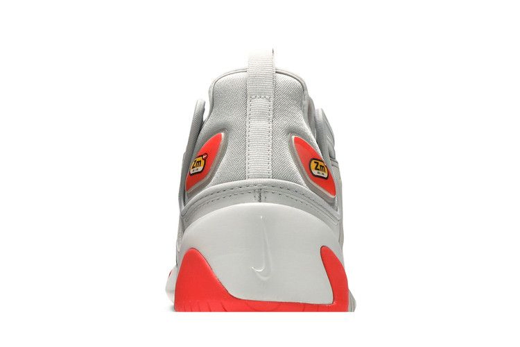 Кроссовки Nike Wmns Zoom 2K 'Grey Track Red'