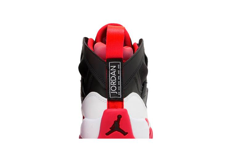 jumpman-two-trey-gs-black-infrared-dq8431-016_06