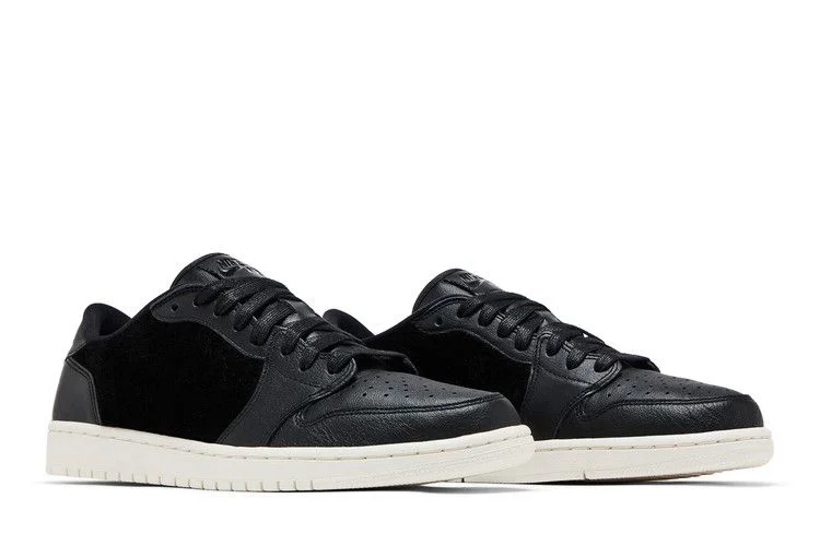 Krossovki-Wmns-Air-Jordan-1-Retro-Low-NS-Black-7