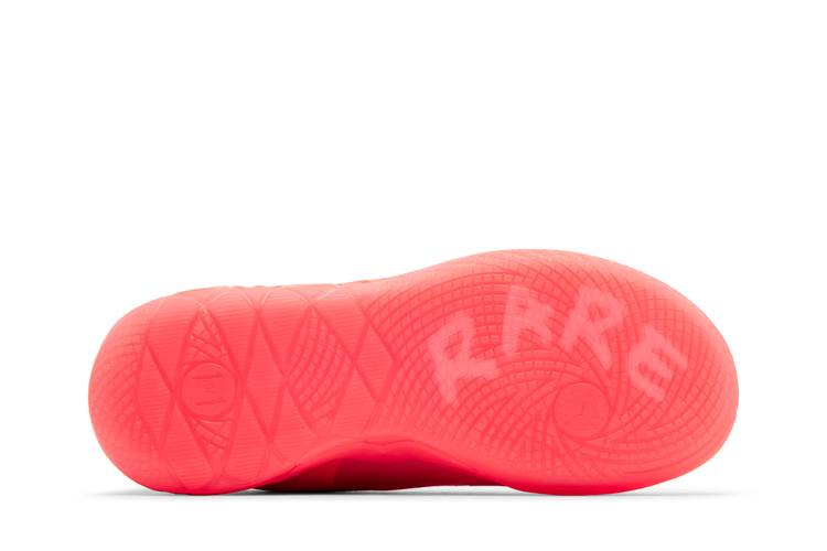 Кроссовки Puma MB.01 'Breast Cancer Awareness'