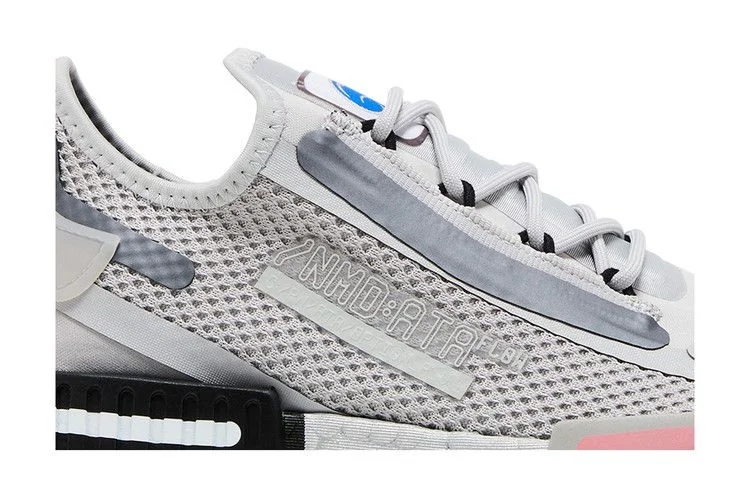 Кроссовки NASA x adidas Wmns NMD_R1 Spectoo 'Grey Core Black'