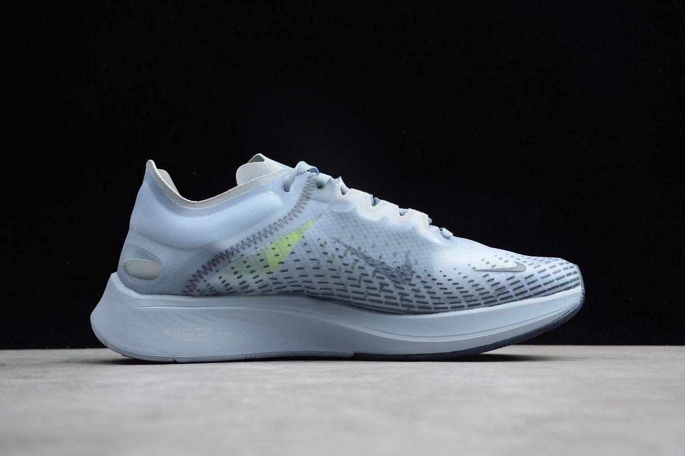 Zoom-Fly-Fast-Obsidian-Mist-10