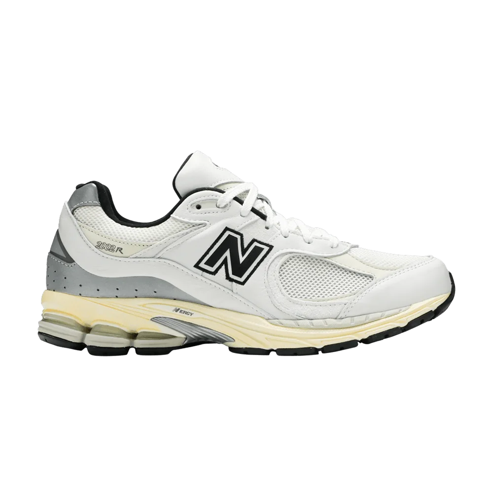 Krossovki-thisisneverthat-x-New-Balance-2002R-White