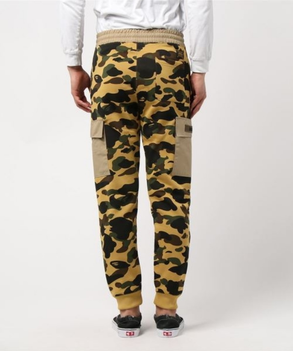 Спортивные штаны BAPE 1st Camo Shark Slim Sweat Cargo Pants Yellow
