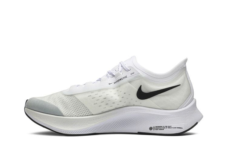 zoom-fly-3-white-at8240-100_02