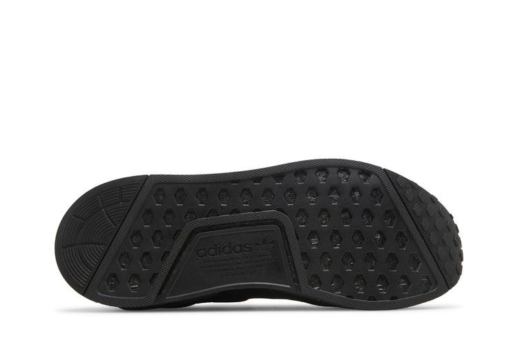 nmd_r1-v2-black-grey-hp9743_03