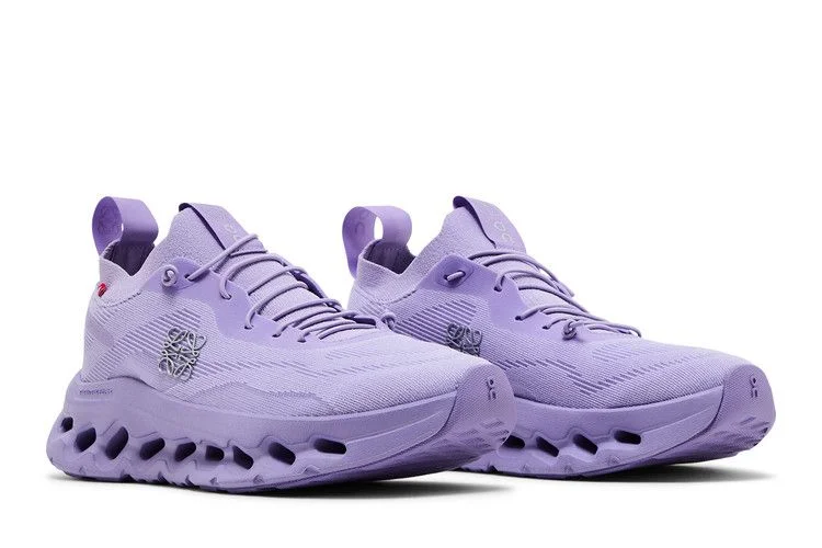 Krossovki-Loewe-x-ON-Wmns-Cloudtilt-Purple-Rose-7