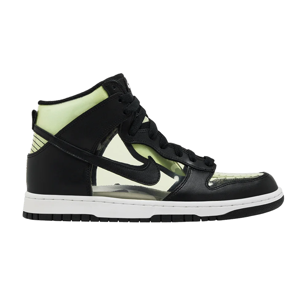 Krossovki-Comme-des-Garcons-x-Nike-Dunk-High-Retro-Clear