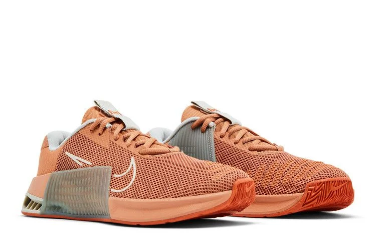 Krossovki-Nike-Wmns-Metcon-9-Amber-Brown-7
