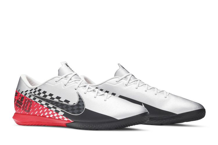 neymar-jr-x-mercurial-vapor-13-academy-ic-speed-freak-at7994-006_07