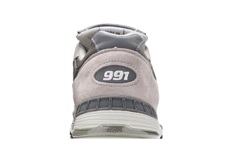 Кроссовки New Balance Men's 991 Made in England 'Grey White'