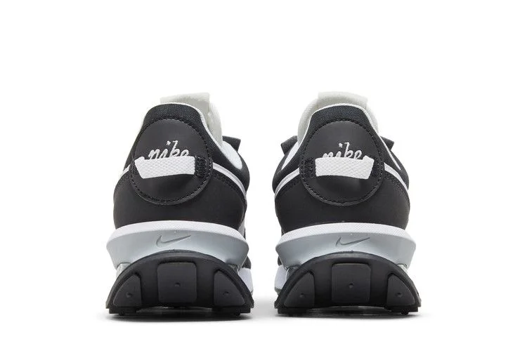 Кроссовки Nike Wmns Air Max Pre-Day 'Black White'