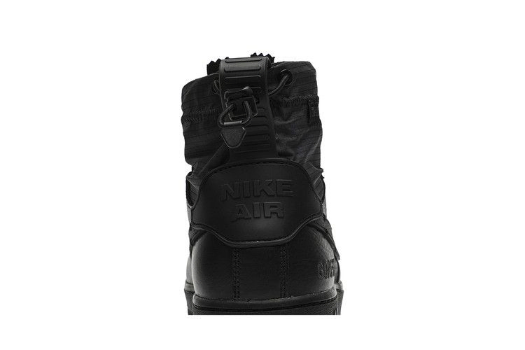 Кроссовки Gore-Tex x Nike Air Force 1 High 'Triple Black'