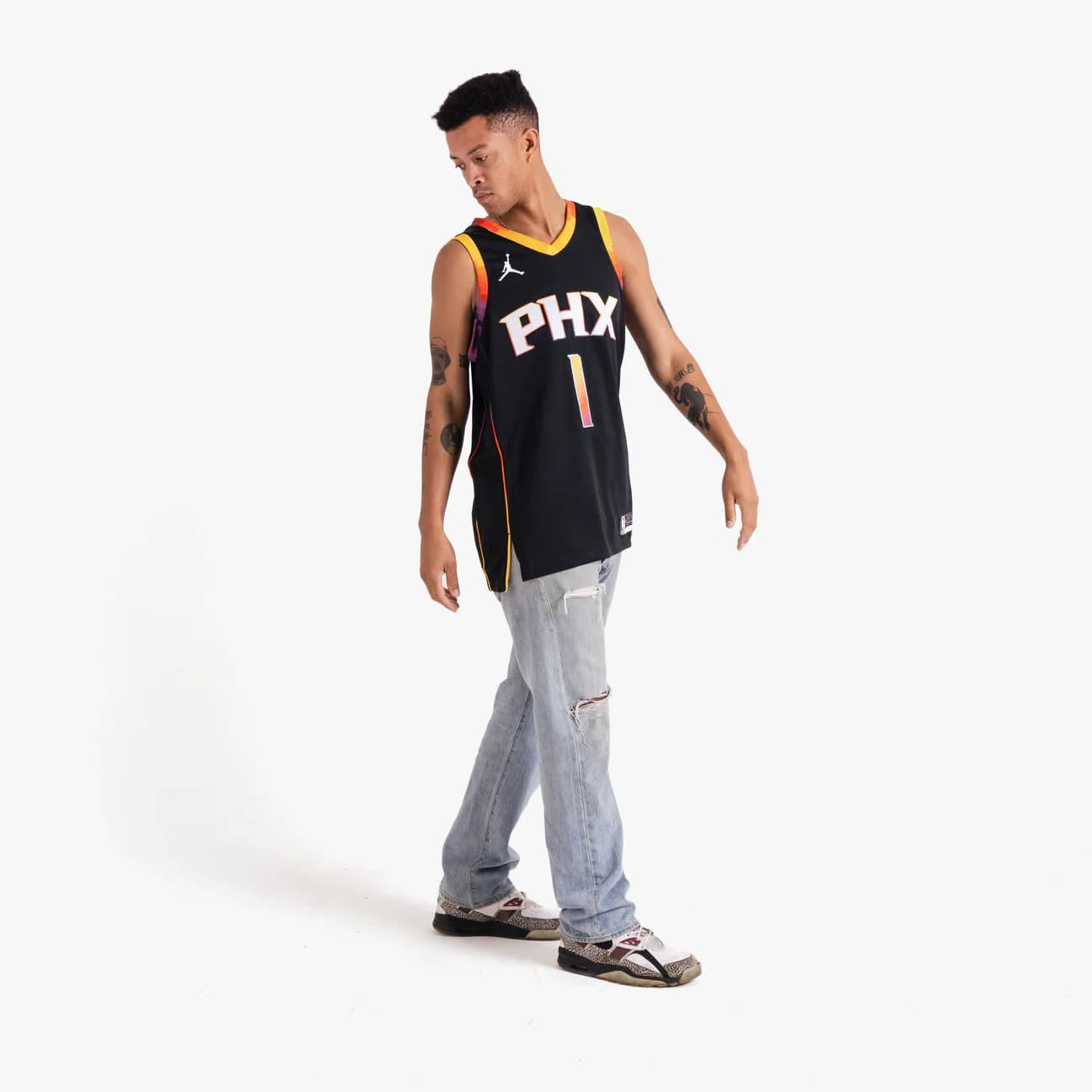 Баскетбольная джерси 2023-24 Phoenix Suns #1 Devin Booker Swingman Statement Black Jersey