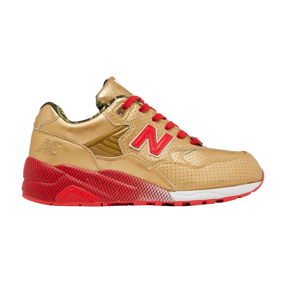 Krossovki-New-Balance-Hectic-x-Stussy-x-Undefeated-x-580-Gold-Camo