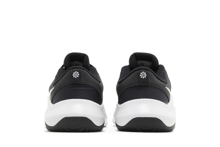 wmns-legend-essential-3-next-nature-black-white-dm1119-001_05
