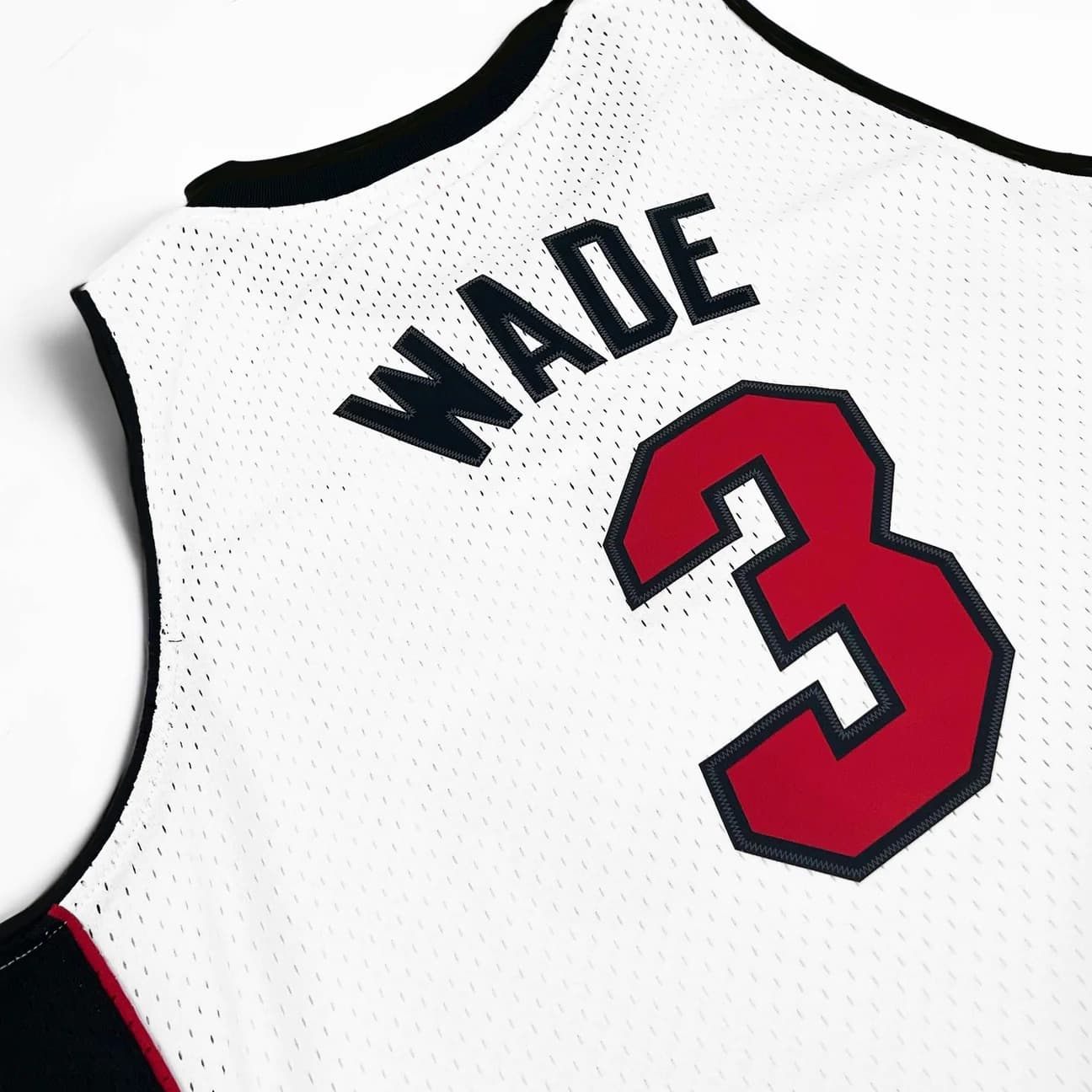 2023-Miami-Heat-Dwyane-Wade-3-Hall-Of-Fame-NBA-Limited-White-Jersey-10