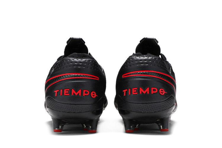 Кроссовки Nike Tiempo Legend 8 Elite AG Pro 'Bred'