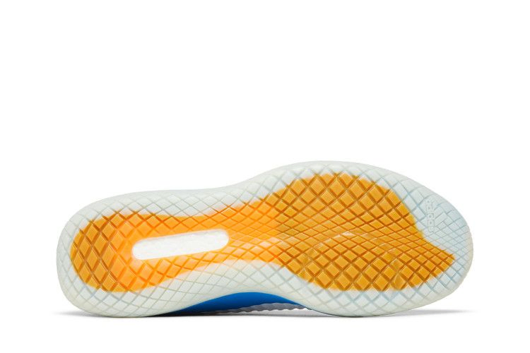 stabil-next-gen-primeblue-white-orange-rush-gy1134_03
