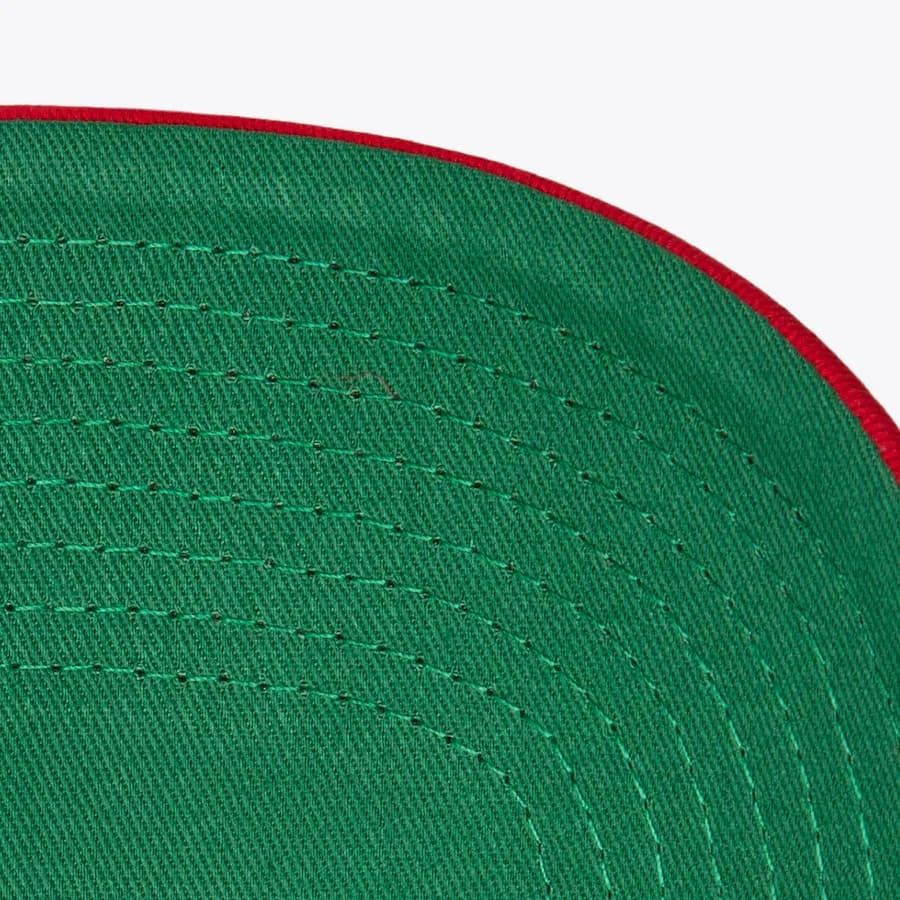 Бейсболка Mitchell & Ness Cream Detroit Red Wings Vintage Hockey Horizon Pro Crown Snapback Hat