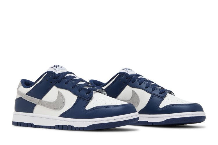 dunk-low-midnight-navy-smoke-grey-fd9749-400_07