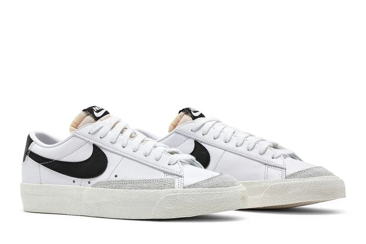 Krossovki-Nike-Wmns-Blazer-Low-77-White-Black-7