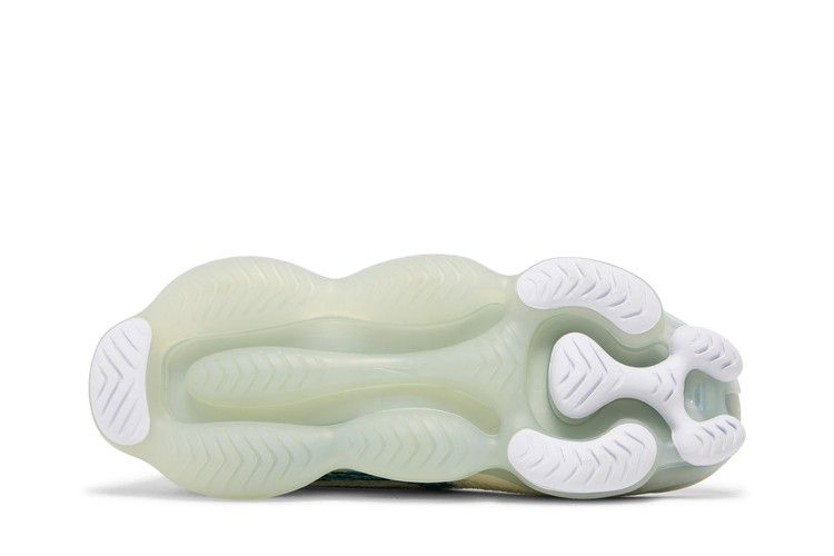 Кроссовки Nike Air Max Scorpion Flyknit 'White Clear Emerald'