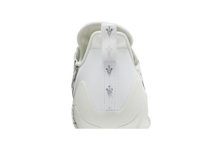 Кроссовки adidas Adizero 12.0 'Poison - White'