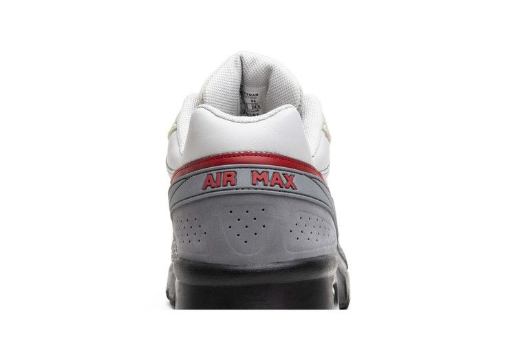 air-classic-bw-316703-004_06